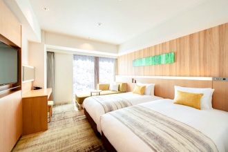 twin room with an extra bed