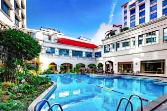 pool-Guilin Bravo Hotel-The Grand Wing