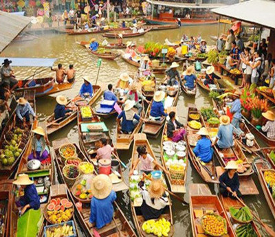 Damnoen Saduak Market