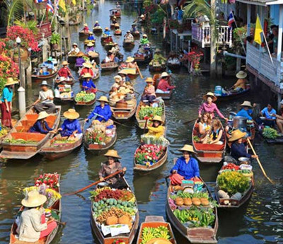 Amphawa Floating Market