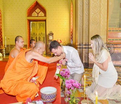 Buddhist blessing ceremony