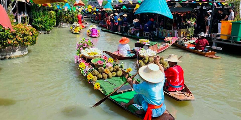 Pattaya Floating Market