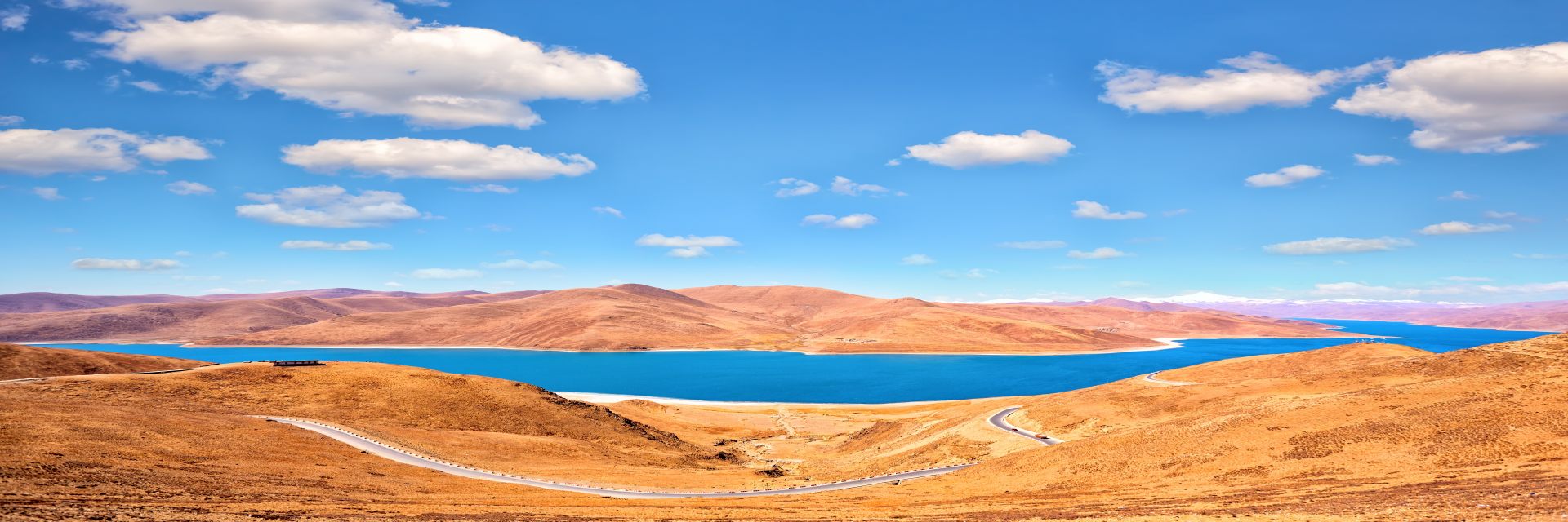 Yamdrok Lake 9