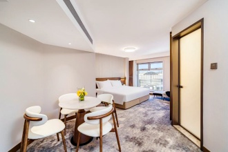 Room 1
