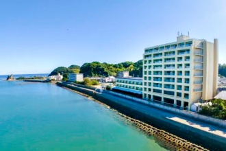 Exterior 1