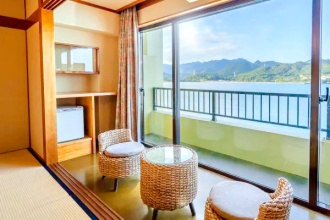 Room 4