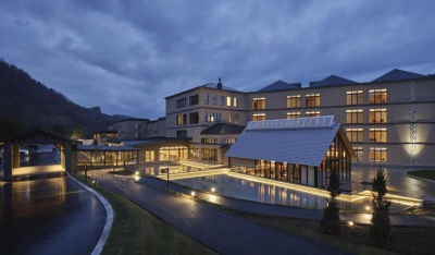 Lake Toya hotels