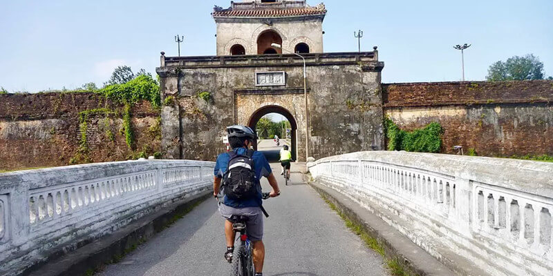 Cycle-around-Hue