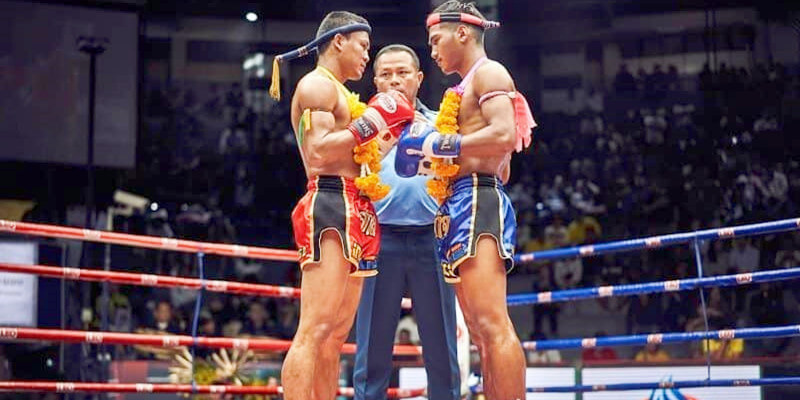 Muay thai cheap outfit and equipments