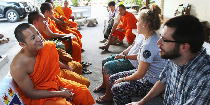 Monk-Chat-In-Chiang-Mai