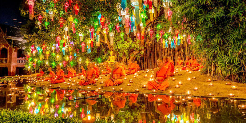 Loy-Krathong-in-Chiang-Mai