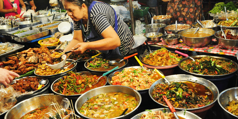 Chiang-Mai-Gate-Food-Market