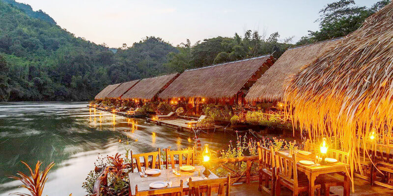 Floating-Restaurant-on-River-Kwai