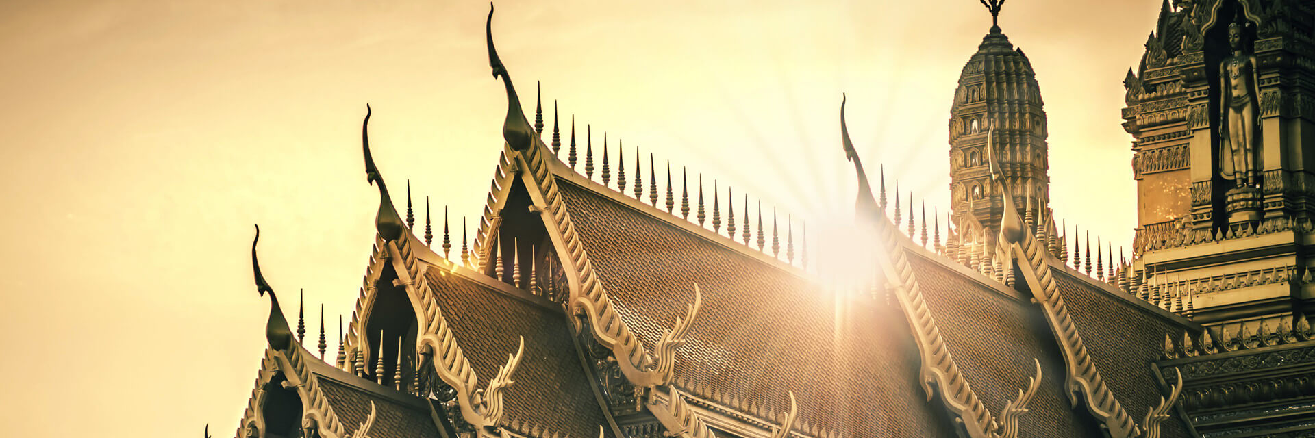 Temple-Roofs-In-Thailand