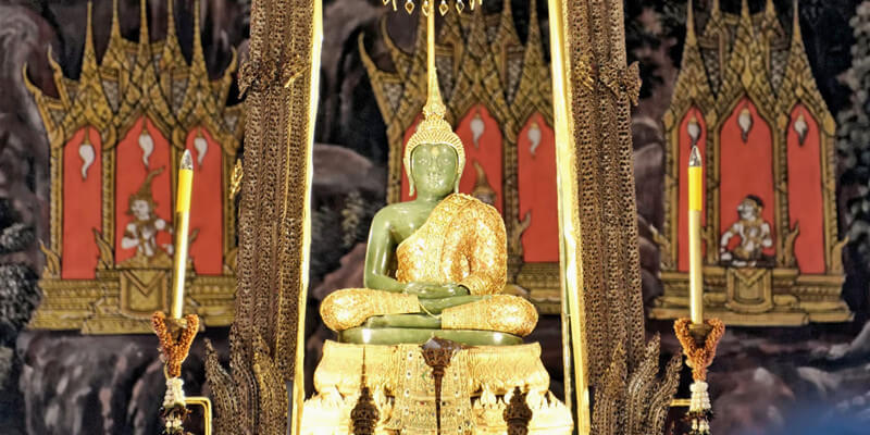 Emerald-Budhha