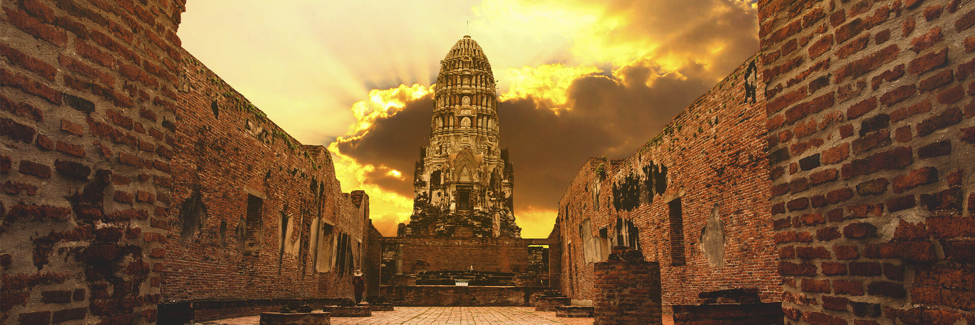 Wat-Ratchaburana-Ayuthaya