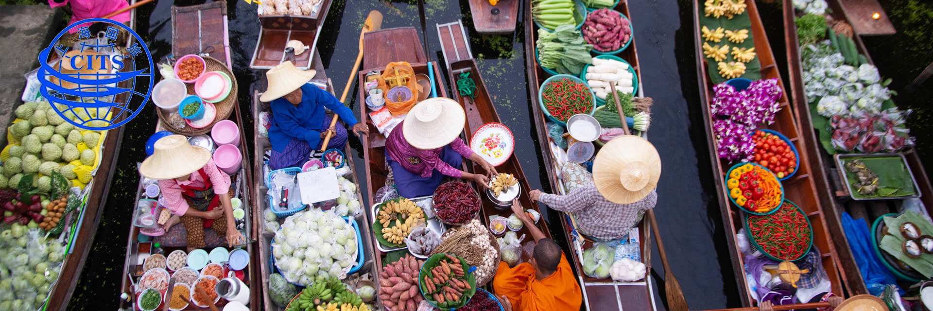 Damnoen-Saduak-Floating-Market