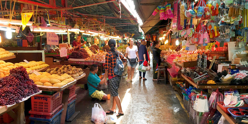 Klong-Toei-Market-1