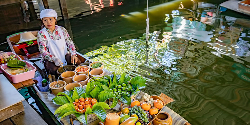 Fresh-Produce-at-Taling-Chan-Floating-Market