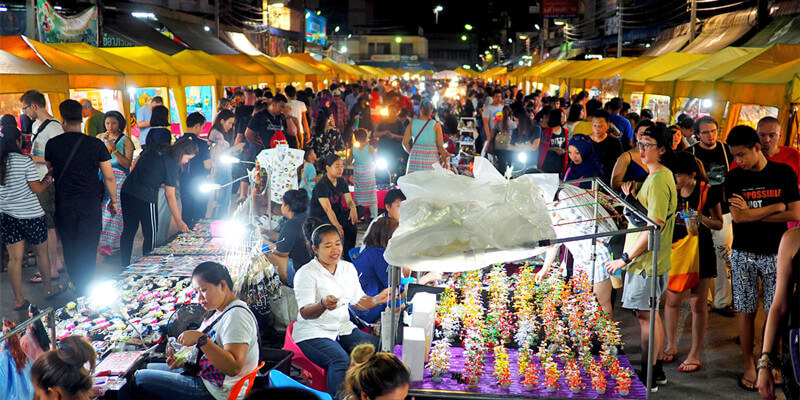 Shopping-Area-of-Krabi-Night-Market
