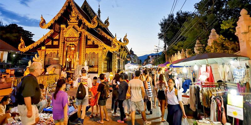 Wualai-Walking-Street-Chiang-Mai