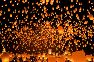 Loi-Krathong-Chiang-Mai