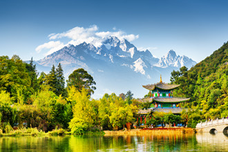 Jade-Dragon-Snow-Mountain-Lijiang