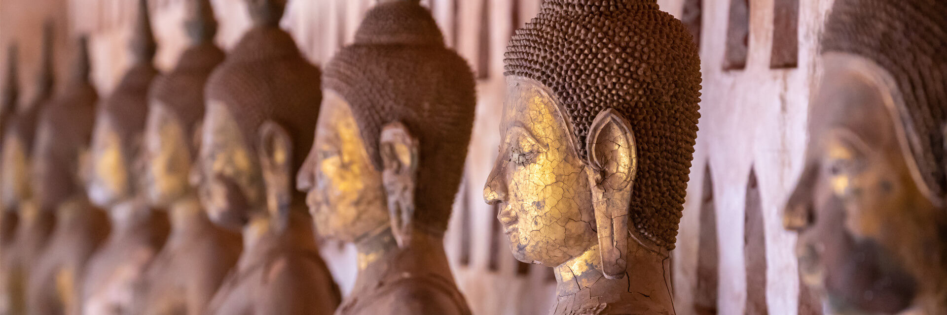 Laos-Old-Buddha-1