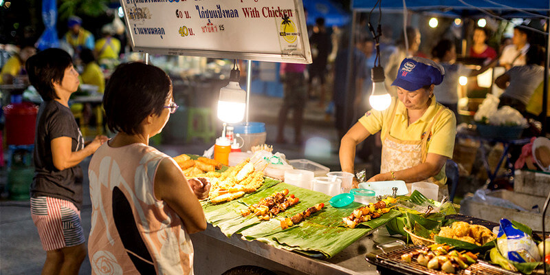 Night-Market-in-Koh-Samui