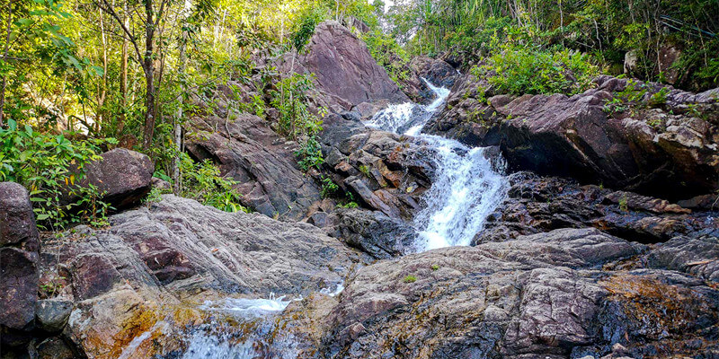 Than-Prawet-Waterfall