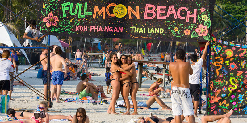 Beach-before-the-full-moon-party-Koh-Phangan