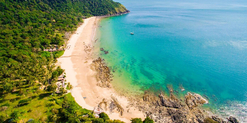 Bamboo-Beach-Koh-Lanta