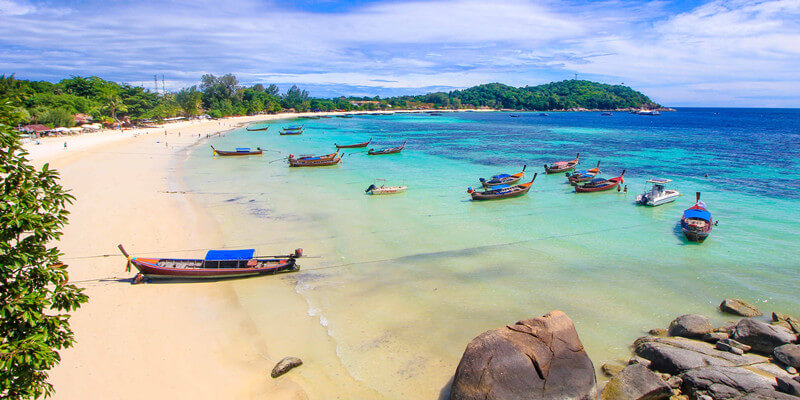 Pattaya-Beach-on-Koh-Lipe