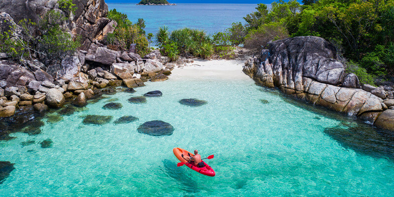 Kayaking-on-Koh-Lipe