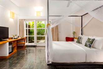 Double-Room-of-The-Plantation-Urban-Resort-and-Spa