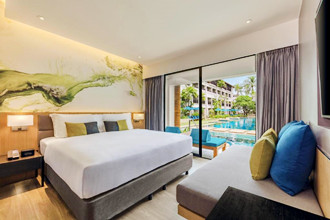 Deluxe-Room-Banthai-Beach-Resort-&-Spa-Phuket