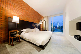 Deluxe-Room-Sala-Ayutthaya