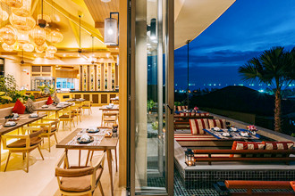 Restaurant-of-Mandarava-Resort-and-Spa-Karon-Beach