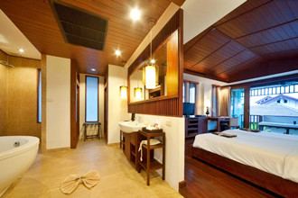 Suite-of-The-Sarann-Hotel-Koh-Samui