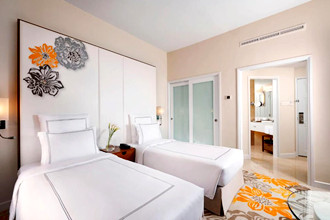 Swiss-Twin-Room-Swissotel-Merchant-Court-Singapore