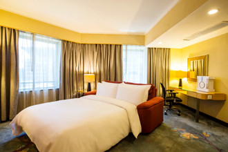 Double-Room-Penta-Hotel-Beijing