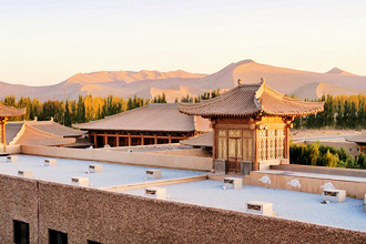 Rooftop-Cafe-The-Silk-Road-Dunhuang-Hotel