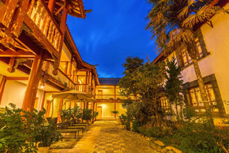 Lijiang-Wangfu-Hotel-1