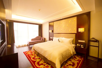 Double-Room-Phoenix-Grand-Hotel-Fenghuang