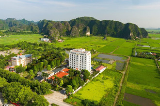 Ninh-Binh-Hidden-Charm-Hotel-&-Resort