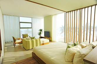 Suite-Fusion-Suites-Danang-Beach