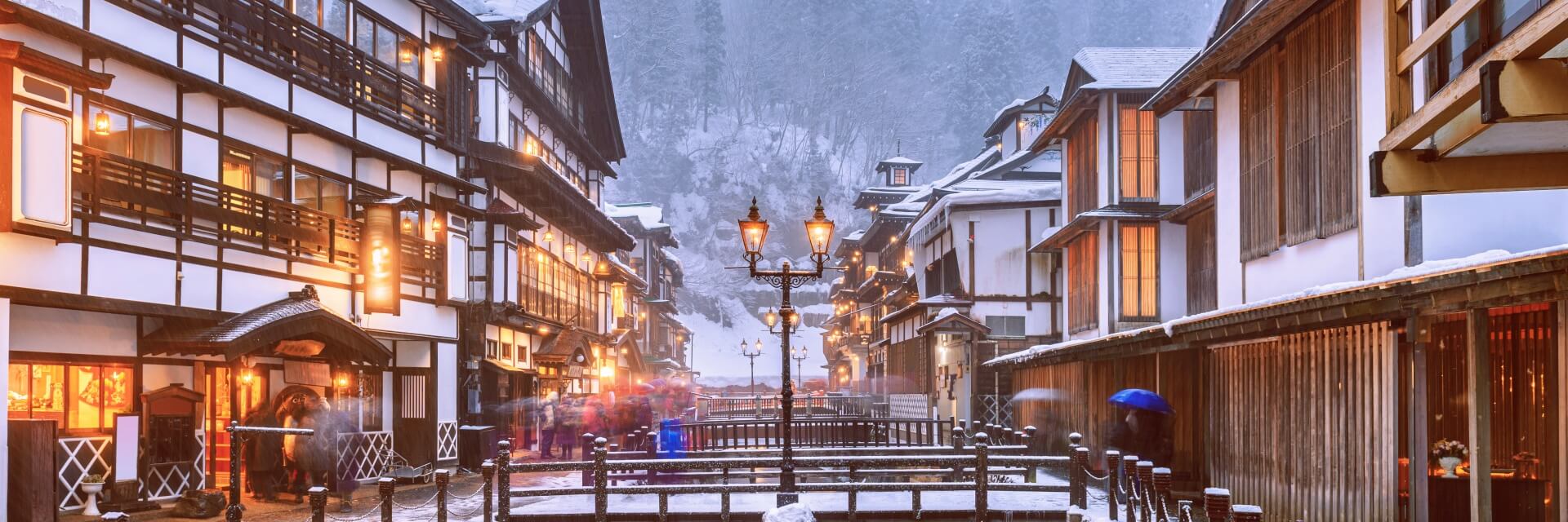 ginzan-onsen-1