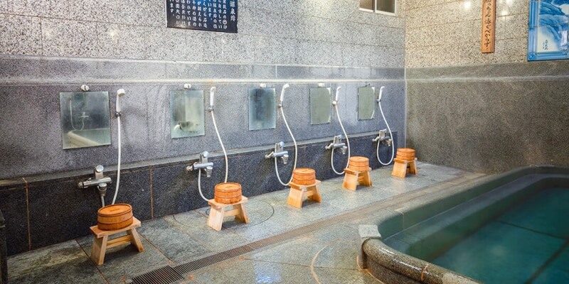 public-onsen-in-japan