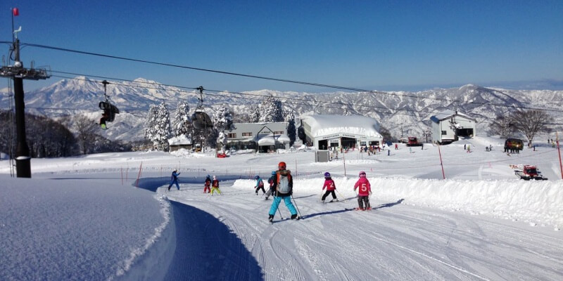 Skiing-Nozawa-Onsen