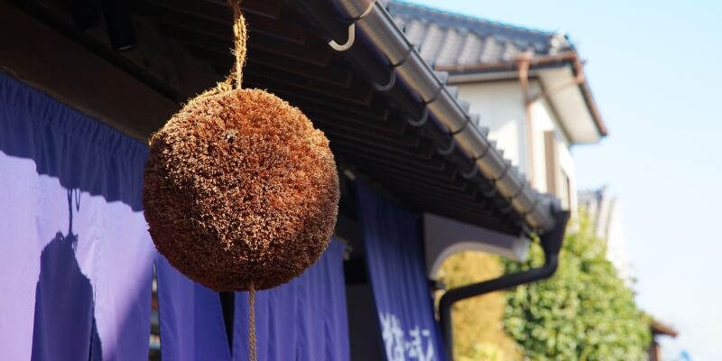 sugitama-displayed-at-entrance-of-japanese-sake-brewery